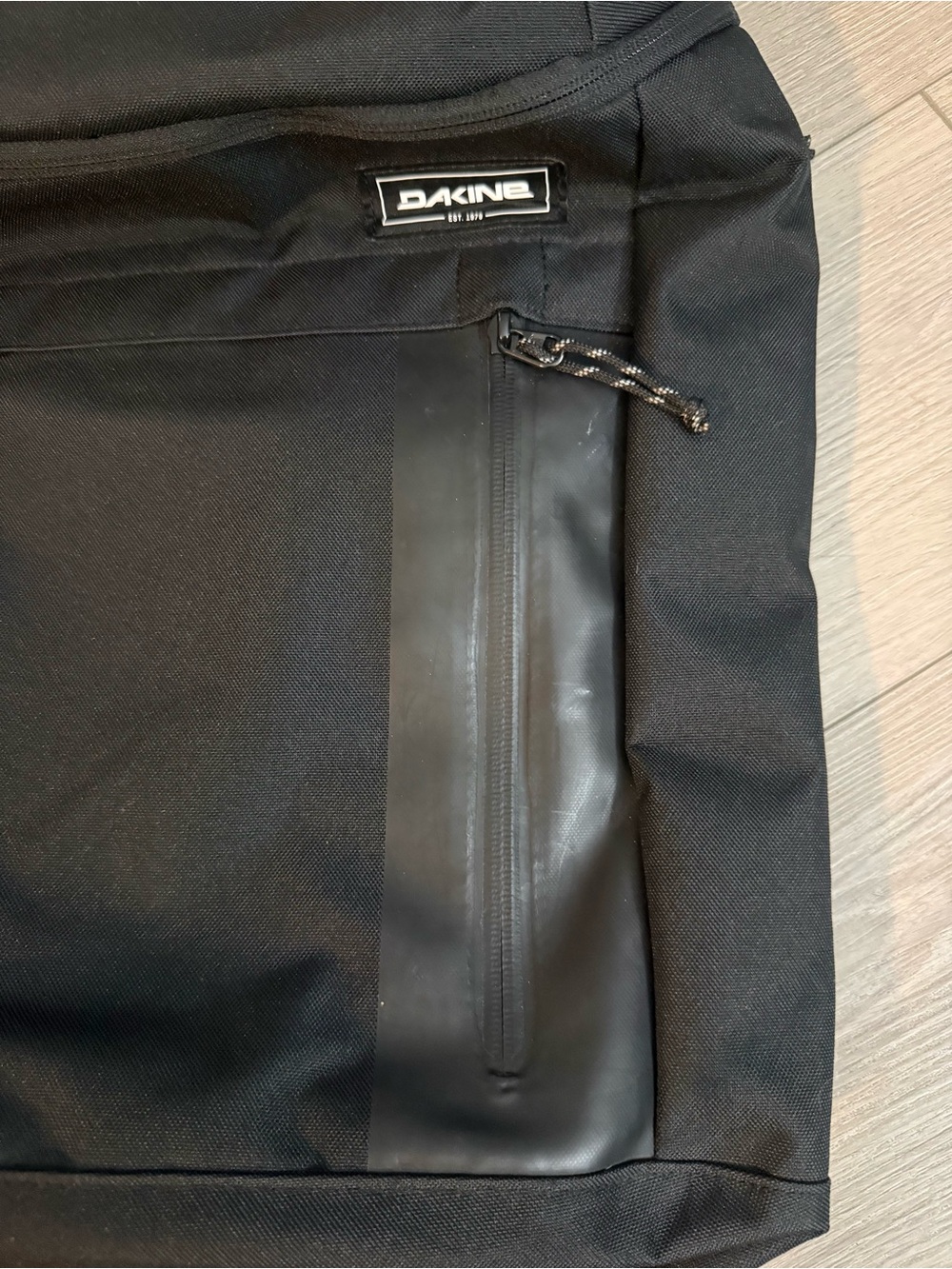 Dakine Black Everyday Backpack - Picture 4 of 9